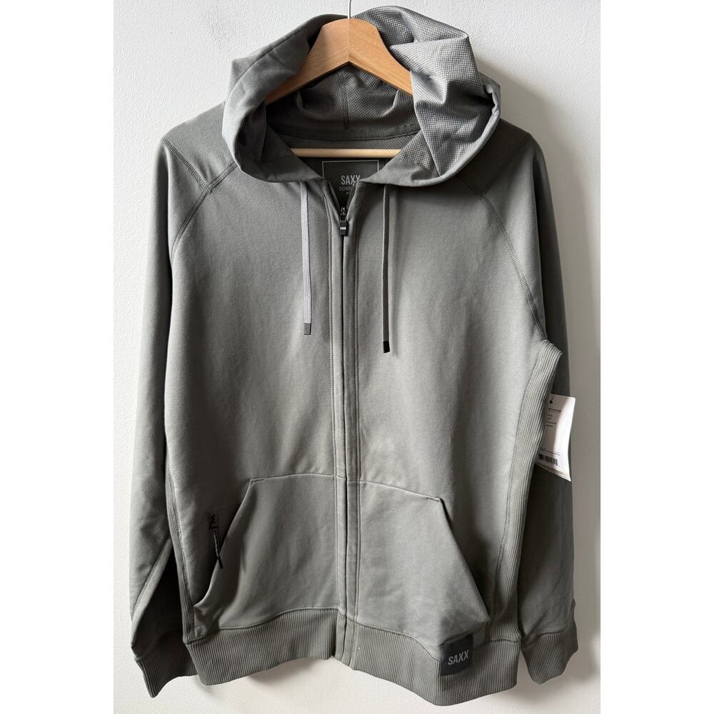 SAXX Down Time Hoodie men's size medium brand new